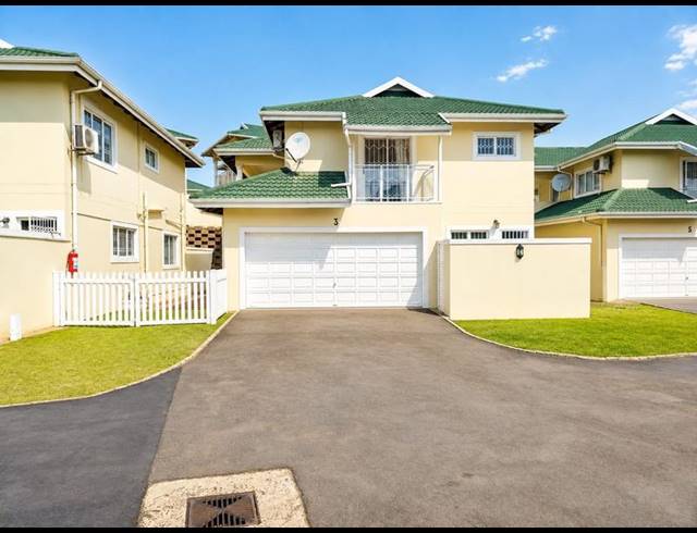 3 BEDROOM TOWNHOUSE FOR SALE IN BROADLANDS